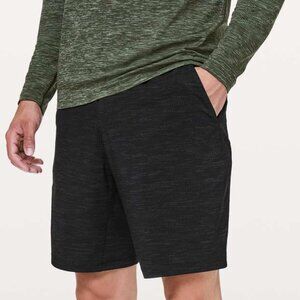 Lululemon Men's Pace Breaker Short *Lined 9" - Black/Grey
